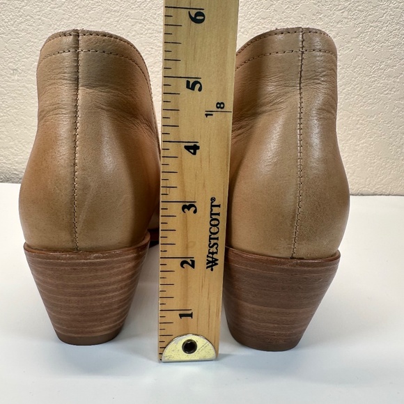 Nisolo Mia Ankle Booties Womens Sz. 7.5 Quality Leather Versatile Cushioned NWOT - Picture 13 of 16